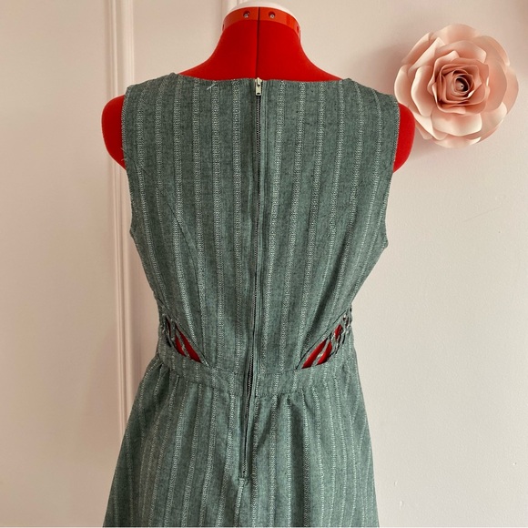 Very J. Grey Striped Dress, 100% Cotton, Mini, Cutouts, Women's US L - Picture 6 of 13